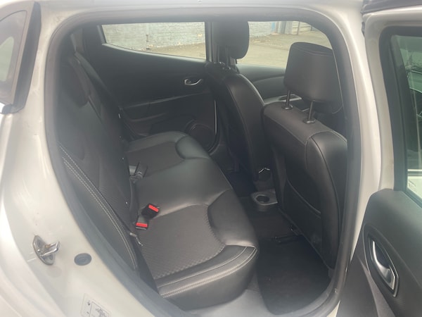 Used Renault Clio 2017 for sale - 75638449: Photo 11