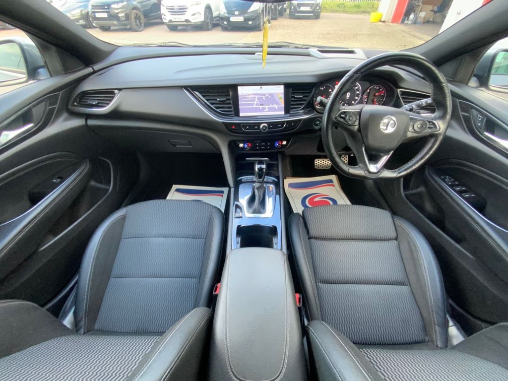 Used Vauxhall Insignia 2018 for sale - 76510217: Photo 2