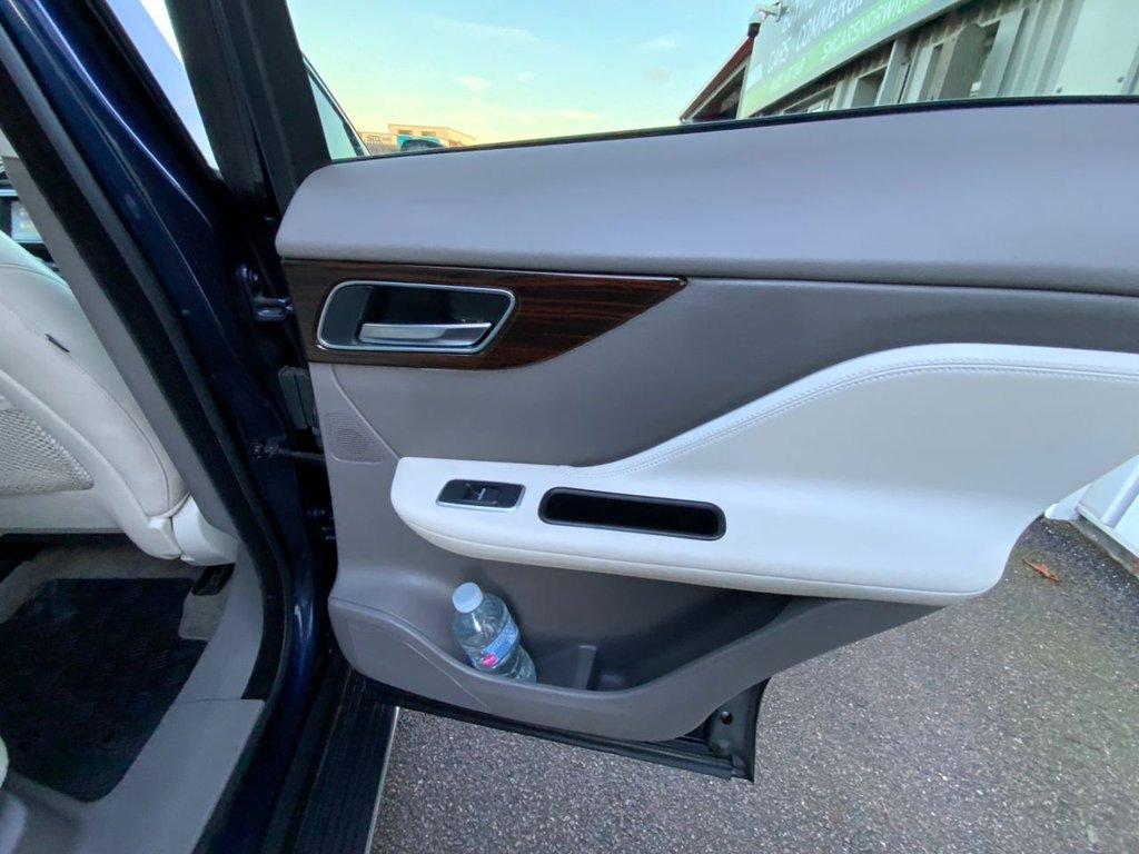 Used Jaguar F-Pace 2018 for sale - 77227591: Photo 29