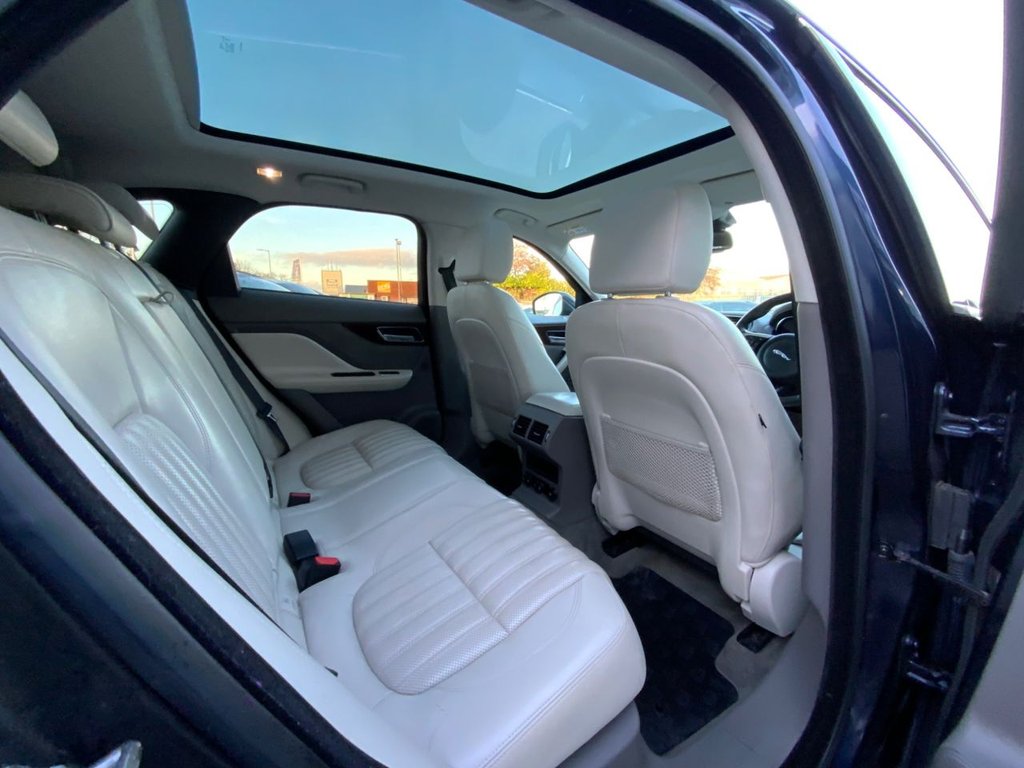 Used Jaguar F-Pace 2018 for sale - 77227591: Photo 30