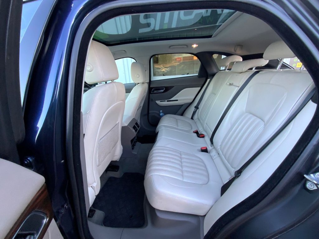 Used Jaguar F-Pace 2018 for sale - 77227591: Photo 31