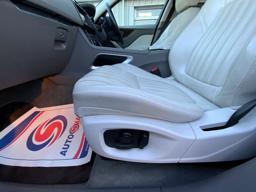 Used Jaguar F-Pace 2018 for sale - 77227591: Photo 32