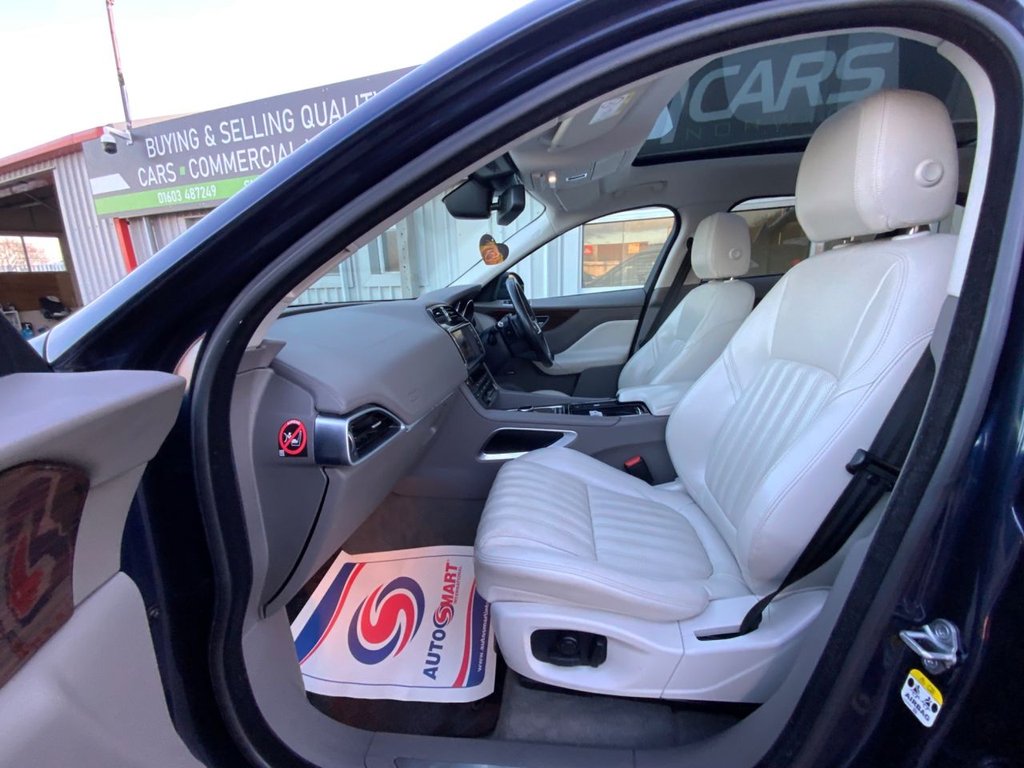 Used Jaguar F-Pace 2018 for sale - 77227591: Photo 34