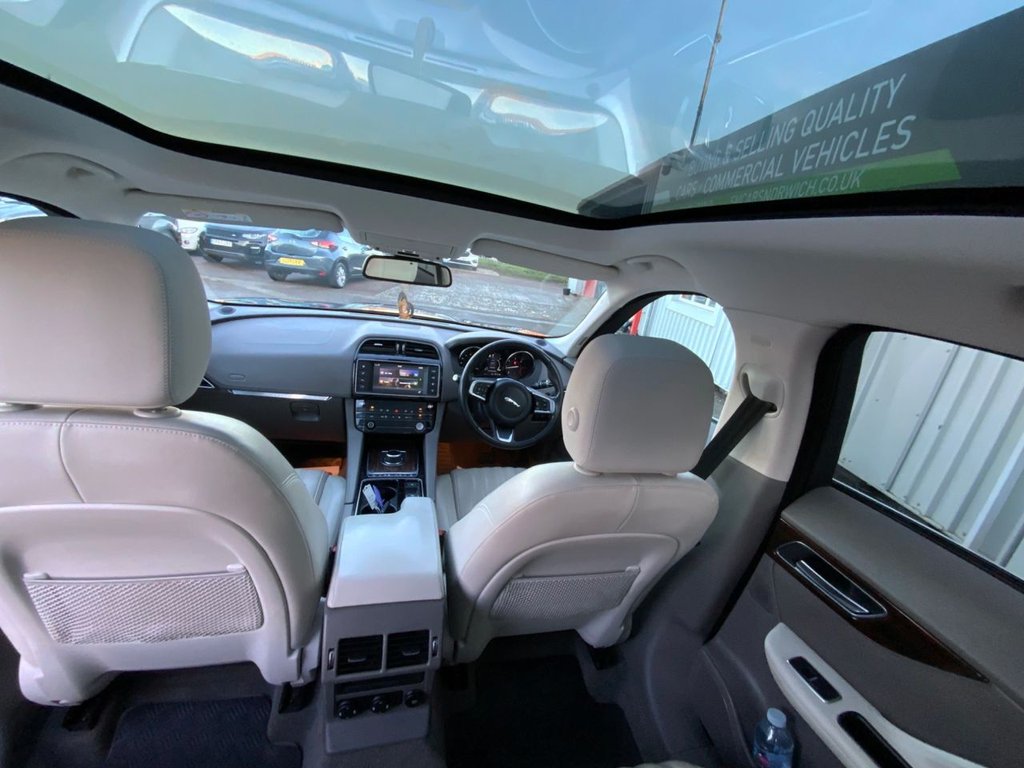 Used Jaguar F-Pace 2018 for sale - 77227591: Photo 37