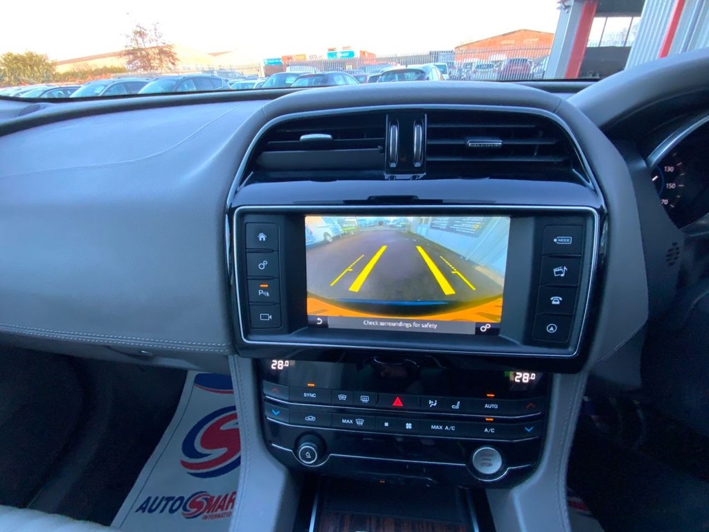 Used Jaguar F-Pace 2018 for sale - 77227591: Photo 46