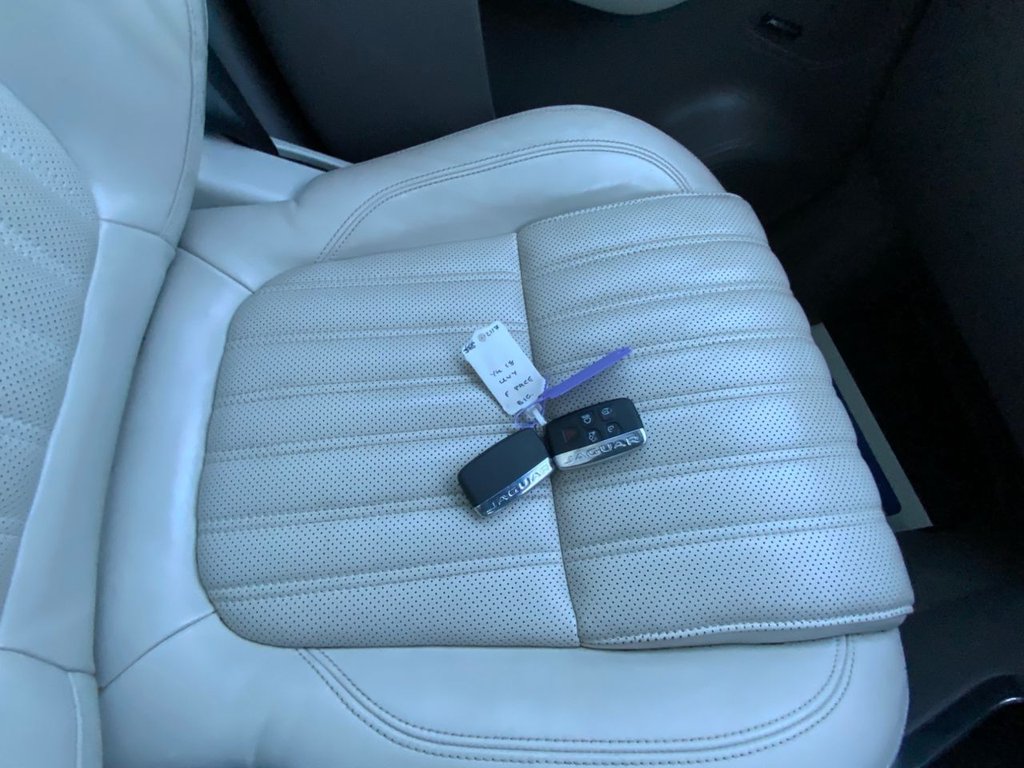 Used Jaguar F-Pace 2018 for sale - 77227591: Photo 47