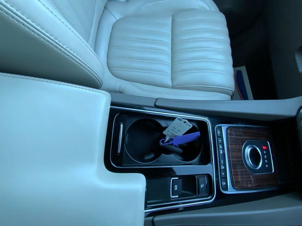 Used Jaguar F-Pace 2018 for sale - 77227591: Photo 49