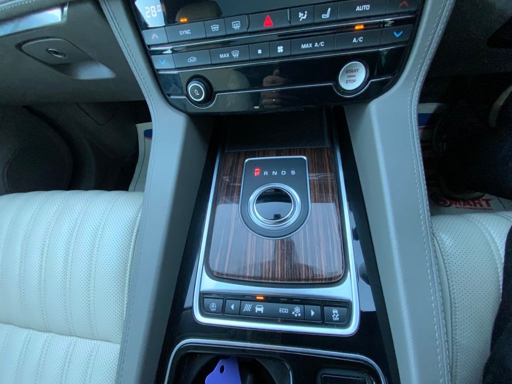 Used Jaguar F-Pace 2018 for sale - 77227591: Photo 50