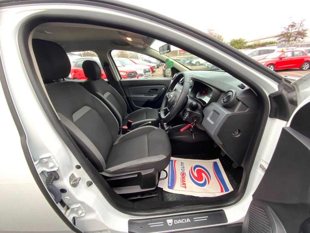 Used Dacia Duster 2021 for sale - 77250318: Photo 2