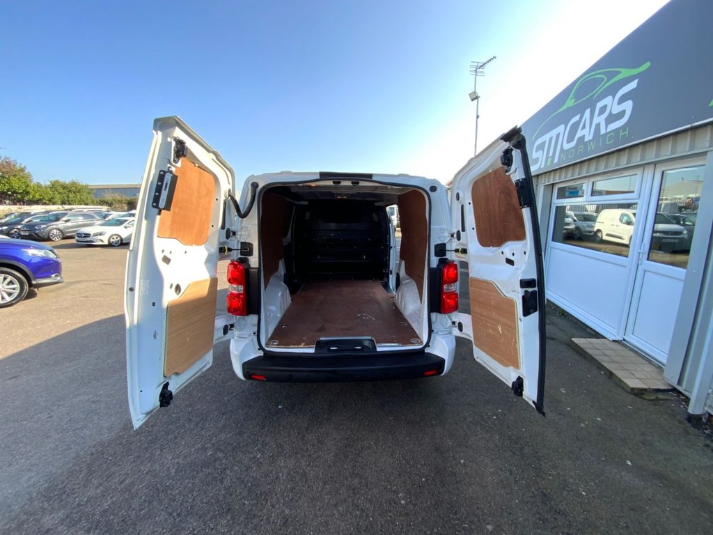 Used Vauxhall Vivaro 2020 for sale - 77792297: Photo 23