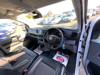 Used Vauxhall Vivaro 2020 for sale - 77792297: Photo