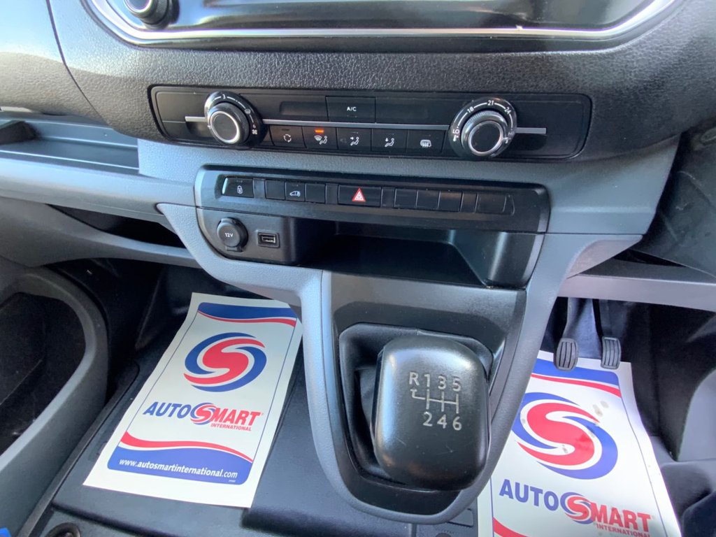 Used Vauxhall Vivaro 2020 for sale - 77792297: Photo 34