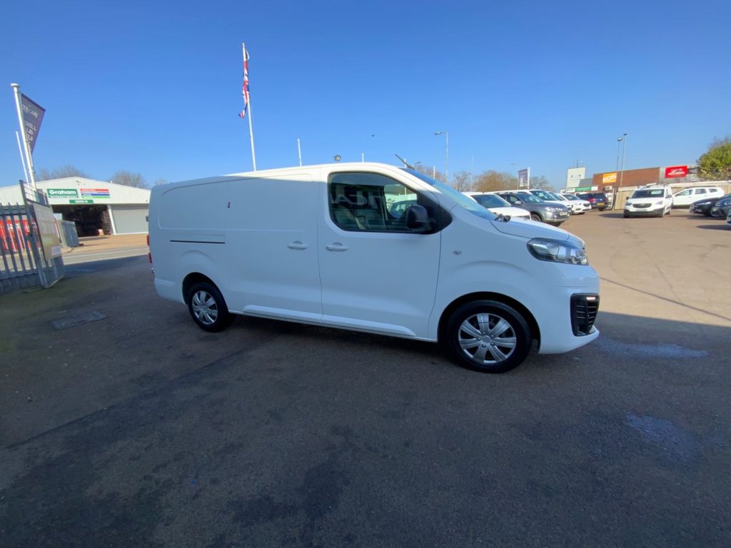 Used Vauxhall Vivaro 2020 for sale - 77792297: Photo 5