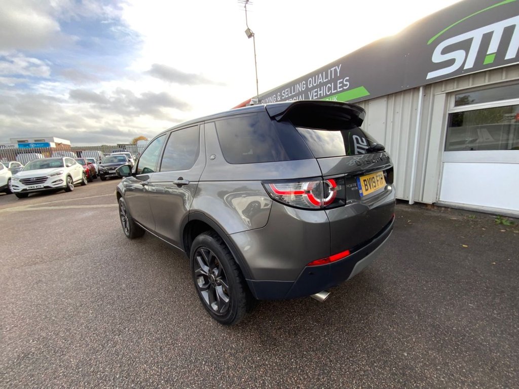 Used Land Rover Discovery Sport 2019 for sale - 76396490: Photo 14