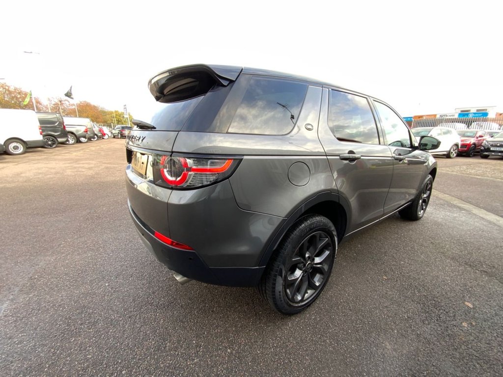 Used Land Rover Discovery Sport 2019 for sale - 76396490: Photo 15