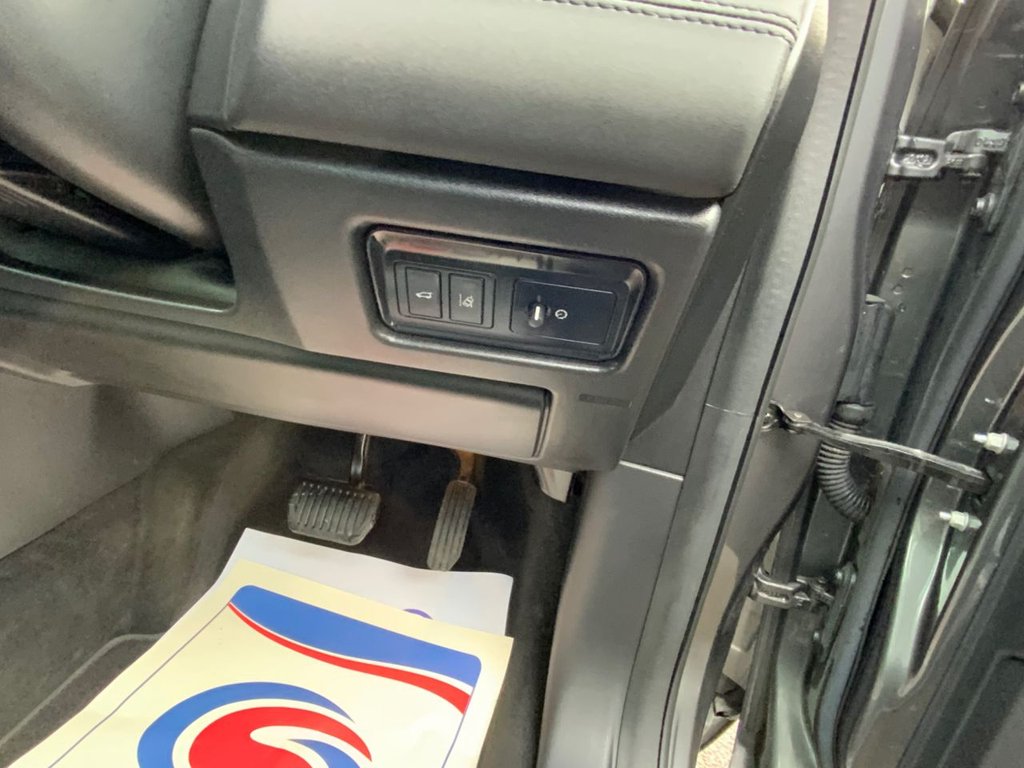 Used Land Rover Discovery Sport 2019 for sale - 76396490: Photo 21