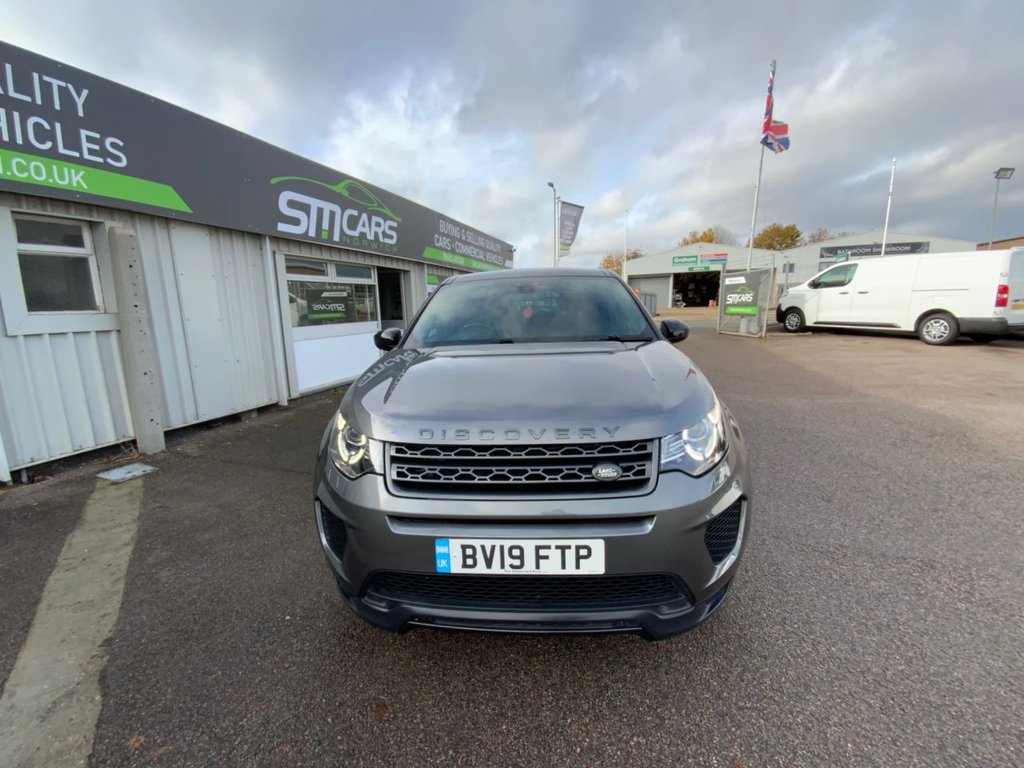 Used Land Rover Discovery Sport 2019 for sale - 76396490: Photo 3