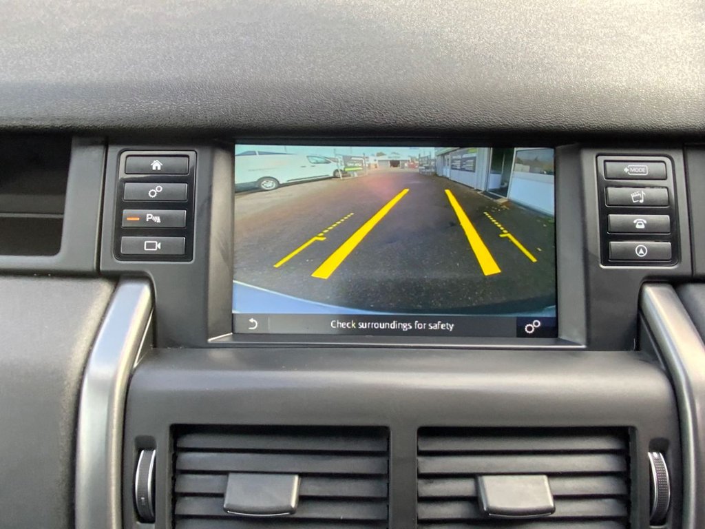 Used Land Rover Discovery Sport 2019 for sale - 76396490: Photo 35