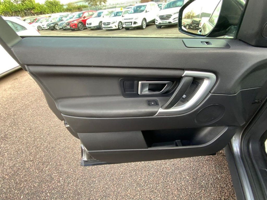 Used Land Rover Discovery Sport 2019 for sale - 76396490: Photo 42