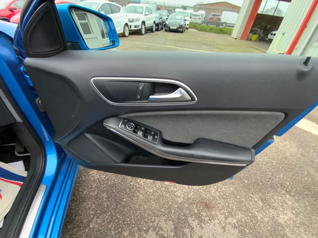 Used Mercedes-Benz A-Class 2014 for sale - 77037750: Photo 15