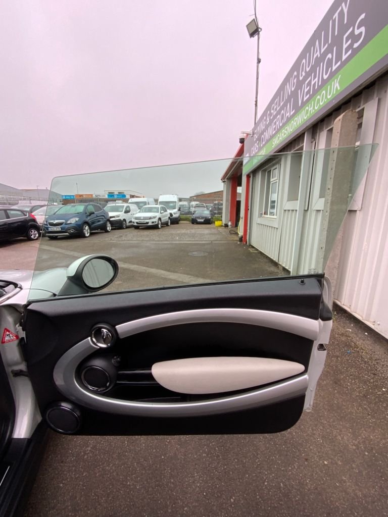 Used MINI Hatch 2010 for sale - 77806125: Photo 12