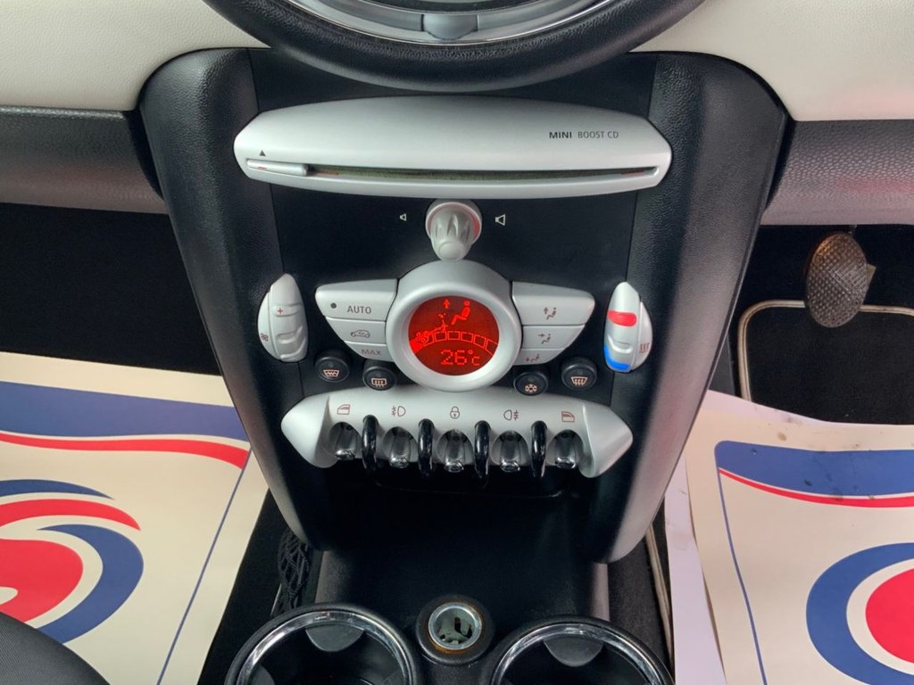 Used MINI Hatch 2010 for sale - 77806125: Photo 28