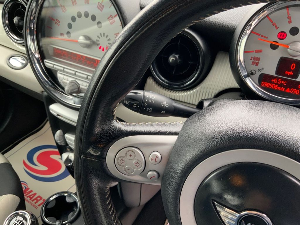 Used MINI Hatch 2010 for sale - 77806125: Photo 31