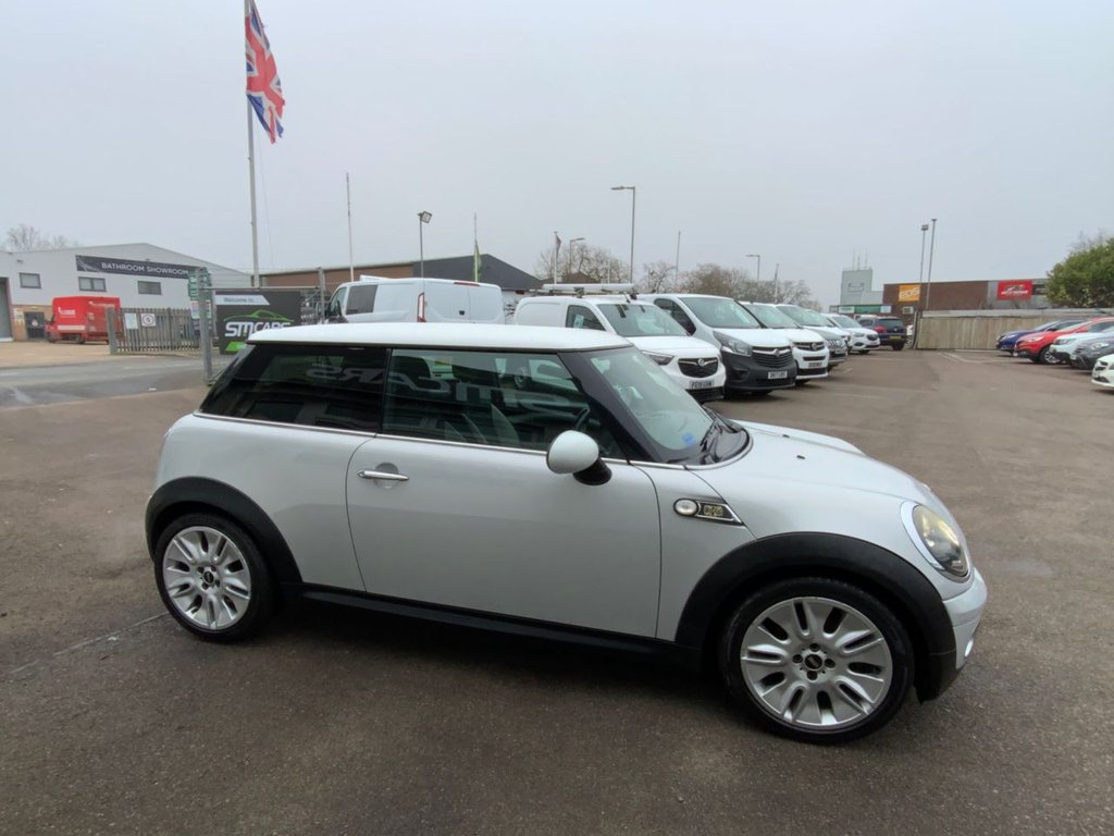 Used MINI Hatch 2010 for sale - 77806125: Photo 6