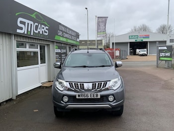 Used Mitsubishi L200 2016 for sale - 77680713: Photo