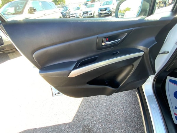 Used Suzuki SX4 S-Cross 2014 for sale - 75703635: Photo 38