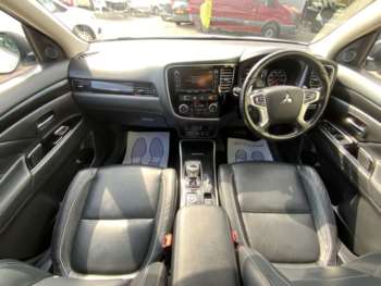 Used Mitsubishi Outlander 2017 for sale - 74916685: Photo