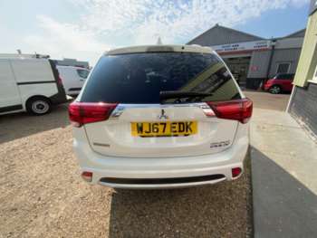 Used Mitsubishi Outlander 2017 for sale - 74916685: Photo