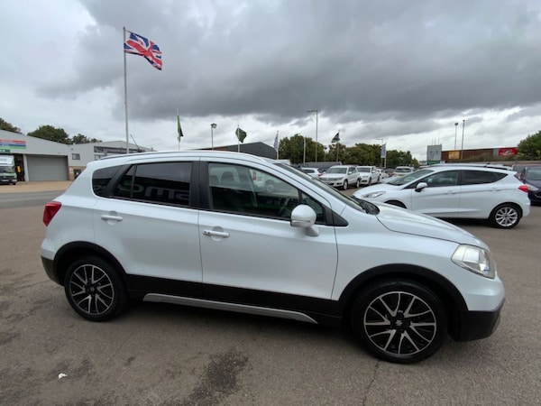 Used Suzuki SX4 S-Cross 2015 for sale - 75777707: Photo 11