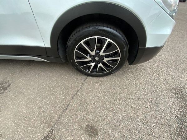Used Suzuki SX4 S-Cross 2015 for sale - 75777707: Photo 37