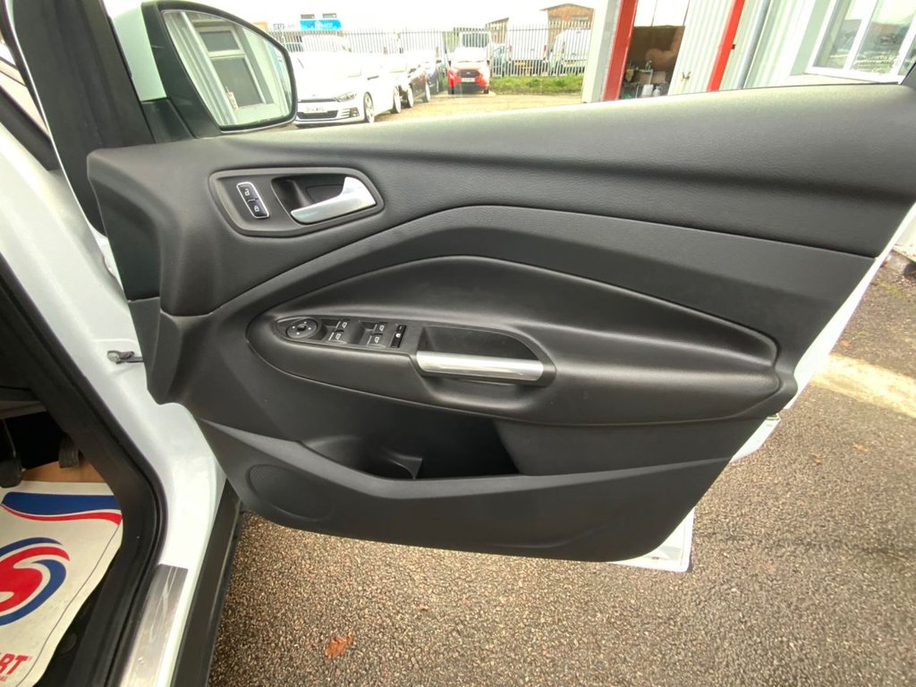 Used Ford Kuga 2016 for sale - 76632256: Photo 19