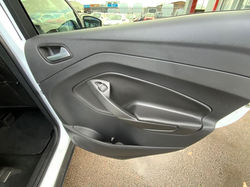 Used Ford Kuga 2016 for sale - 76632256: Photo 33