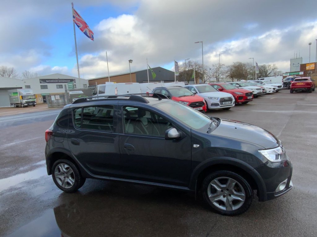 Used Dacia Sandero Stepway 2016 for sale - 77263844: Photo 12