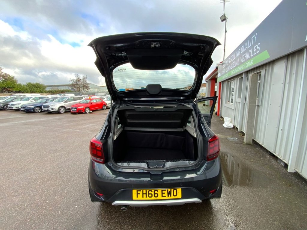 Used Dacia Sandero Stepway 2016 for sale - 77263844: Photo 19