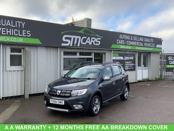 Used Dacia Sandero Stepway 2016 for sale - 77263844: Photo