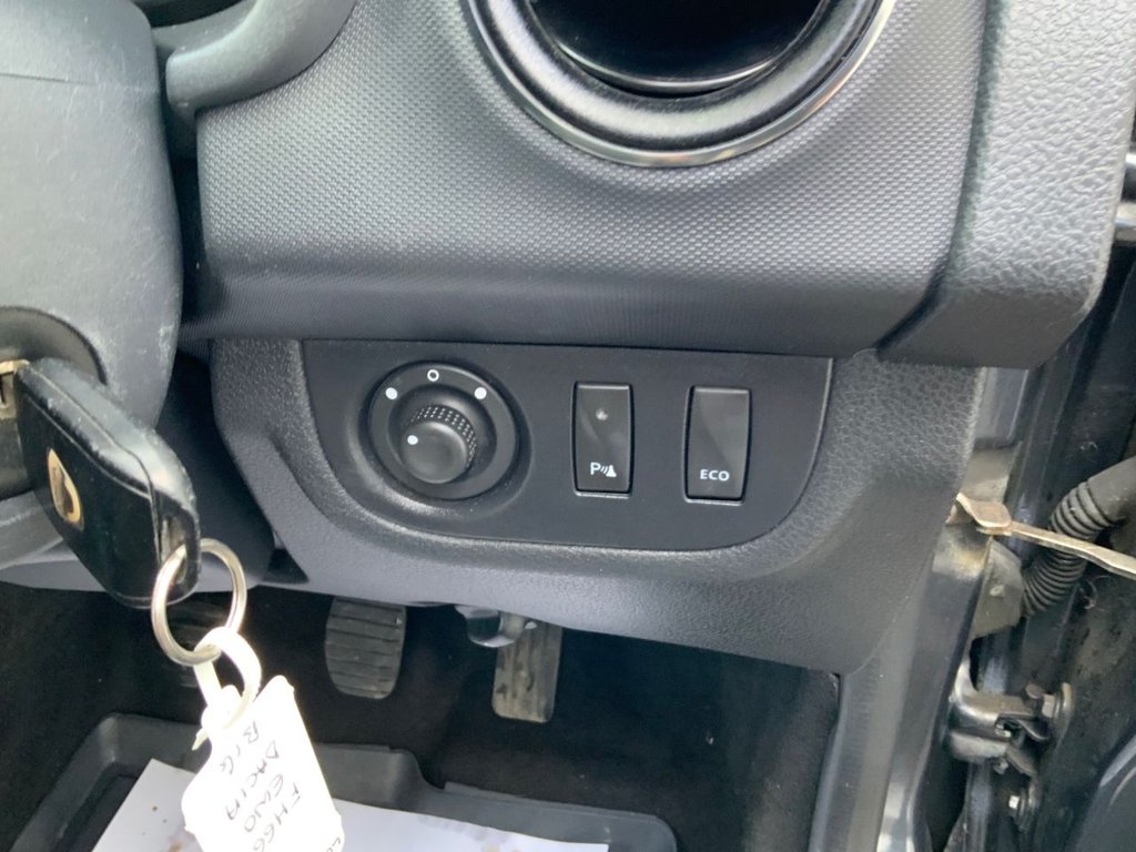 Used Dacia Sandero Stepway 2016 for sale - 77263844: Photo 37