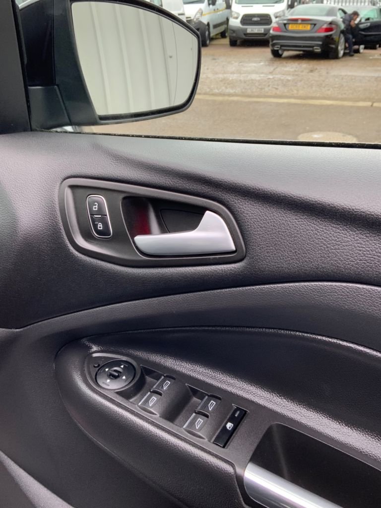 Used Ford Kuga 2018 for sale - 77792277: Photo 14