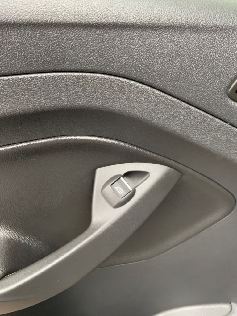 Used Ford Kuga 2018 for sale - 77792277: Photo 32