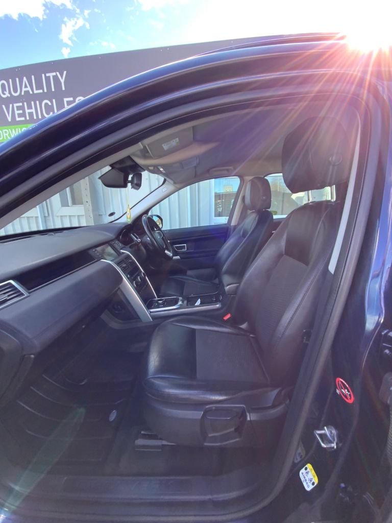 Used Land Rover Discovery Sport 2018 for sale - 78030542: Photo 33