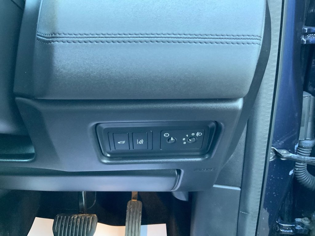 Used Land Rover Discovery Sport 2018 for sale - 78030542: Photo 39