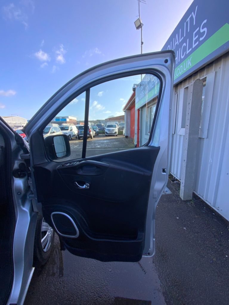 Used Vauxhall Vivaro 2019 for sale - 77583821: Photo 17
