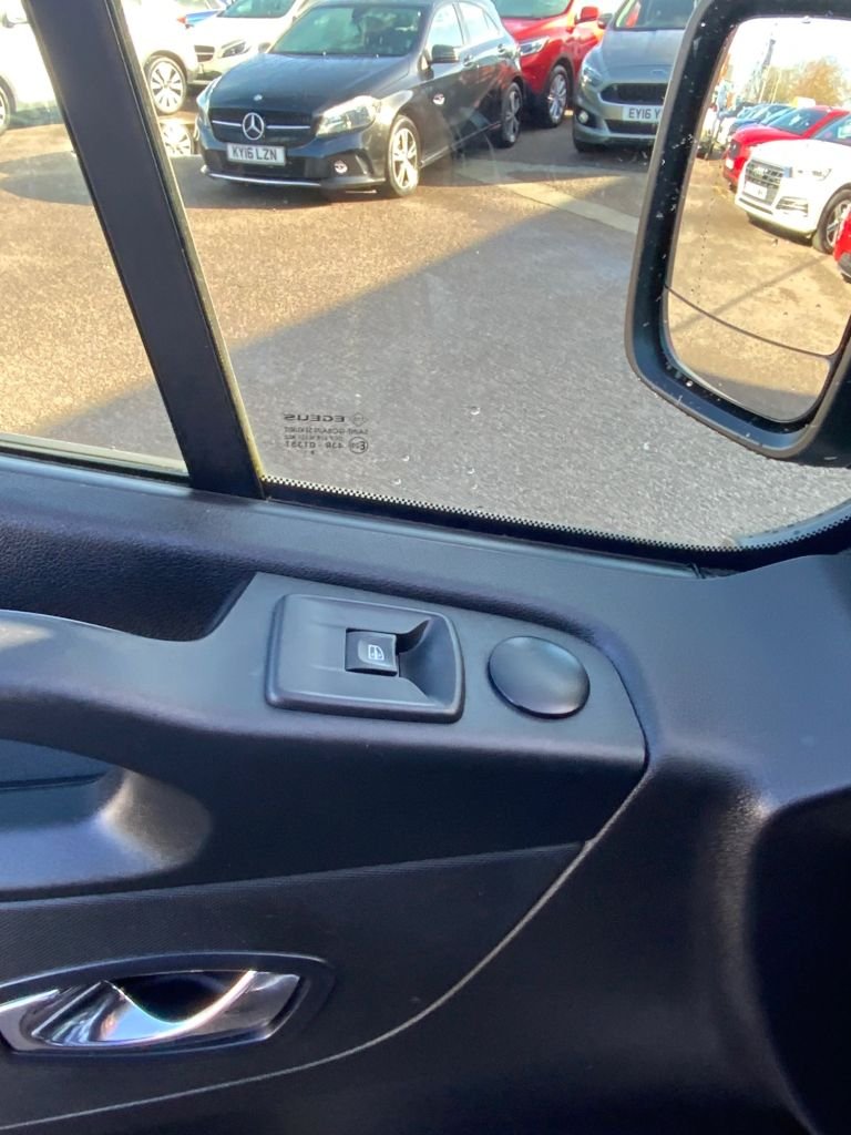 Used Vauxhall Vivaro 2019 for sale - 77583821: Photo 27