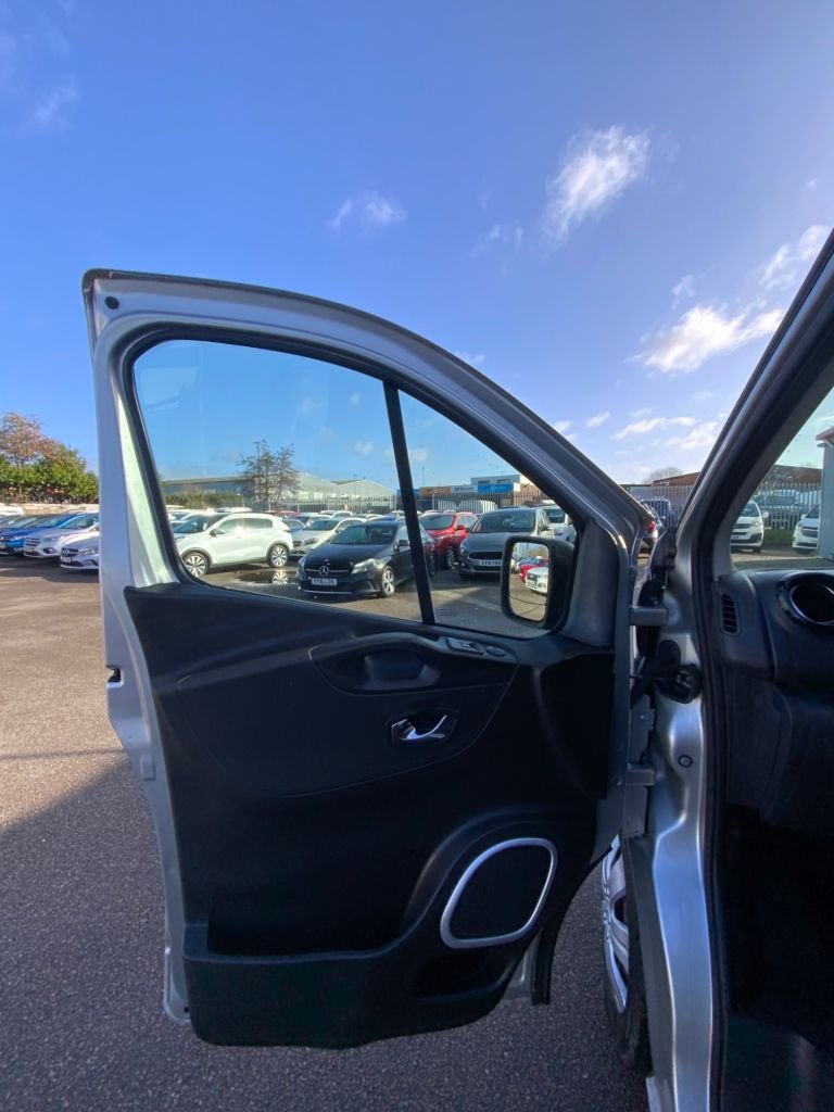 Used Vauxhall Vivaro 2019 for sale - 77583821: Photo 28