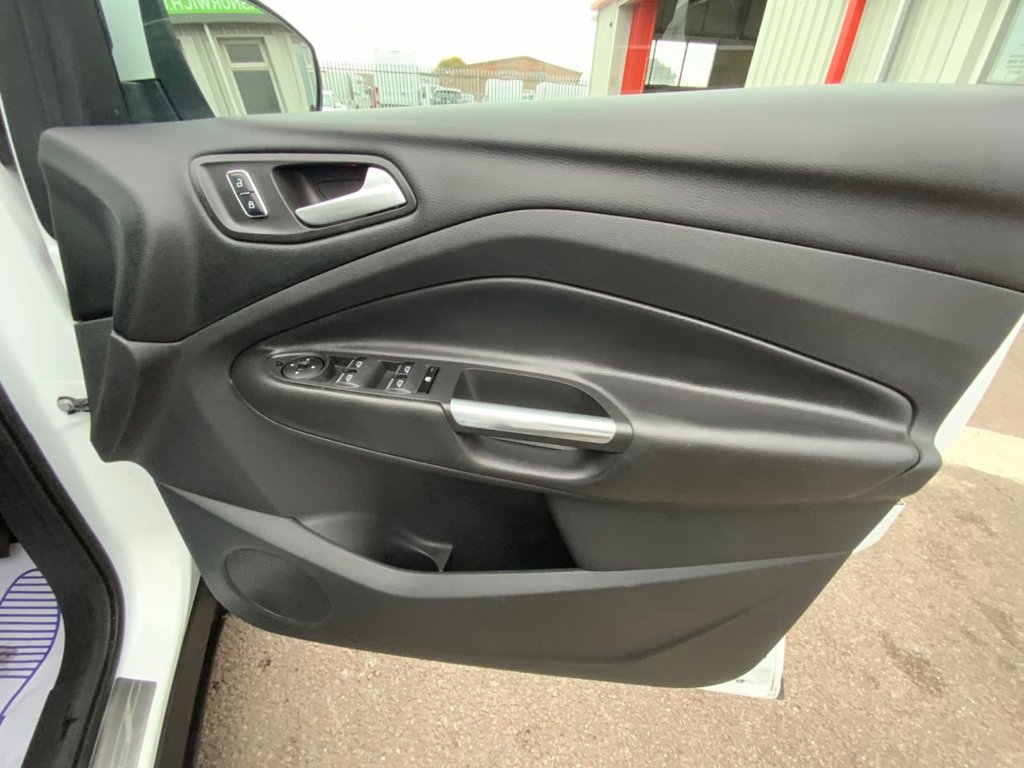 Used Ford Kuga 2016 for sale - 76303918: Photo 12