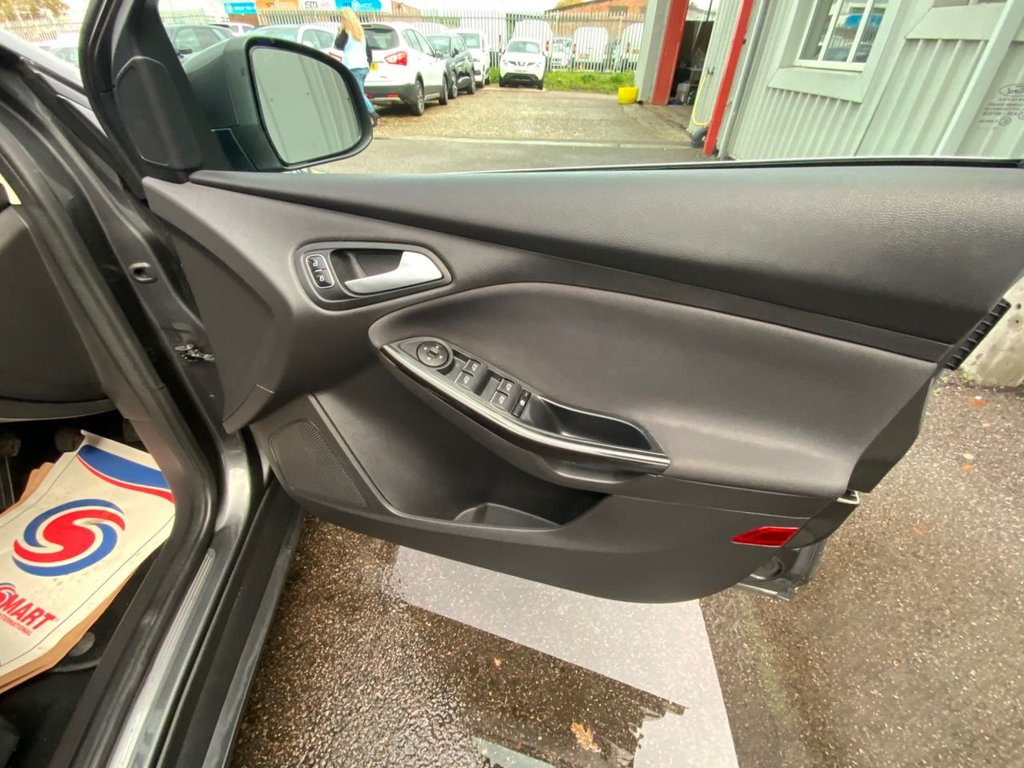 Used Ford Focus 2016 for sale - 76345714: Photo 14