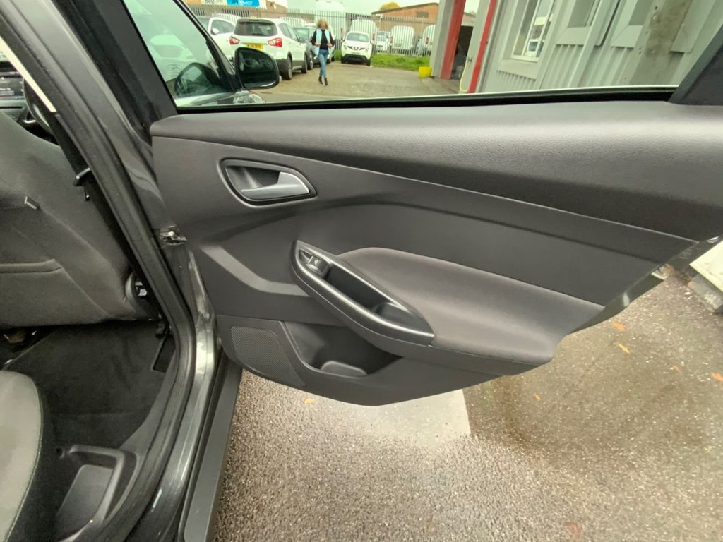 Used Ford Focus 2016 for sale - 76345714: Photo 27
